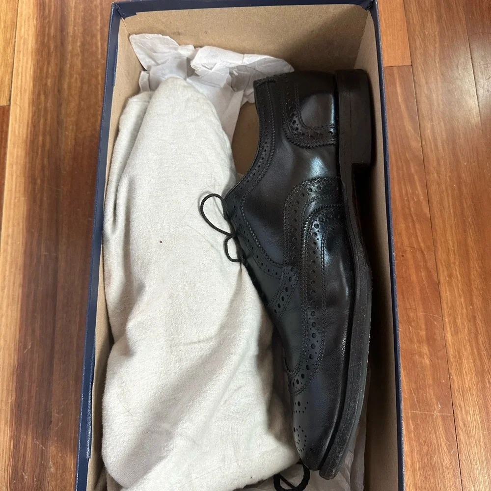 Allen Edmonds for Brooks Brothers McAllister Wingtip Oxford Dress Shoe (Black) - Picture 4 of 6